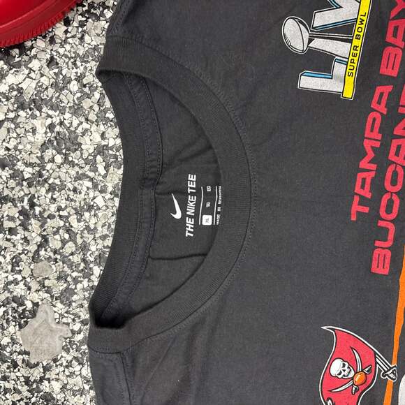 Nike NFL Tampa Bay Buccaneers Super Bowl LV Champions T-Shirt Black XL - Picture 4 of 4